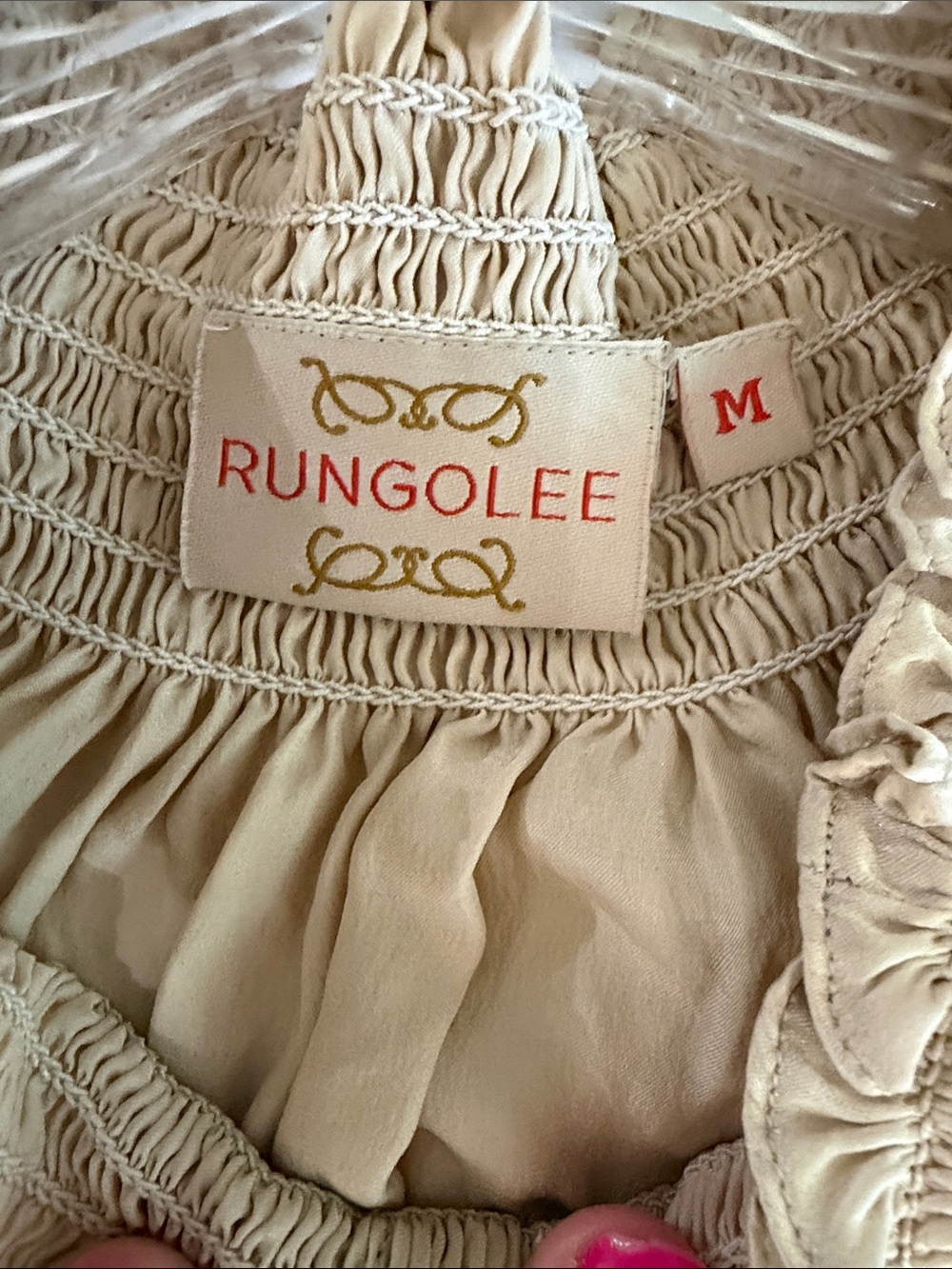 Rungolee short-sleeve silk blouse elaborate smocked neck size Medium - Picture 4 of 6